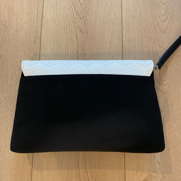 White House Black Market Decorative Fabric Clutch - Picture 4 of 6